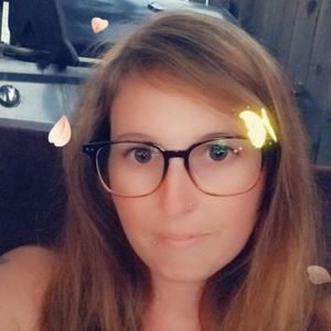 Meet your Posher, Carolyn